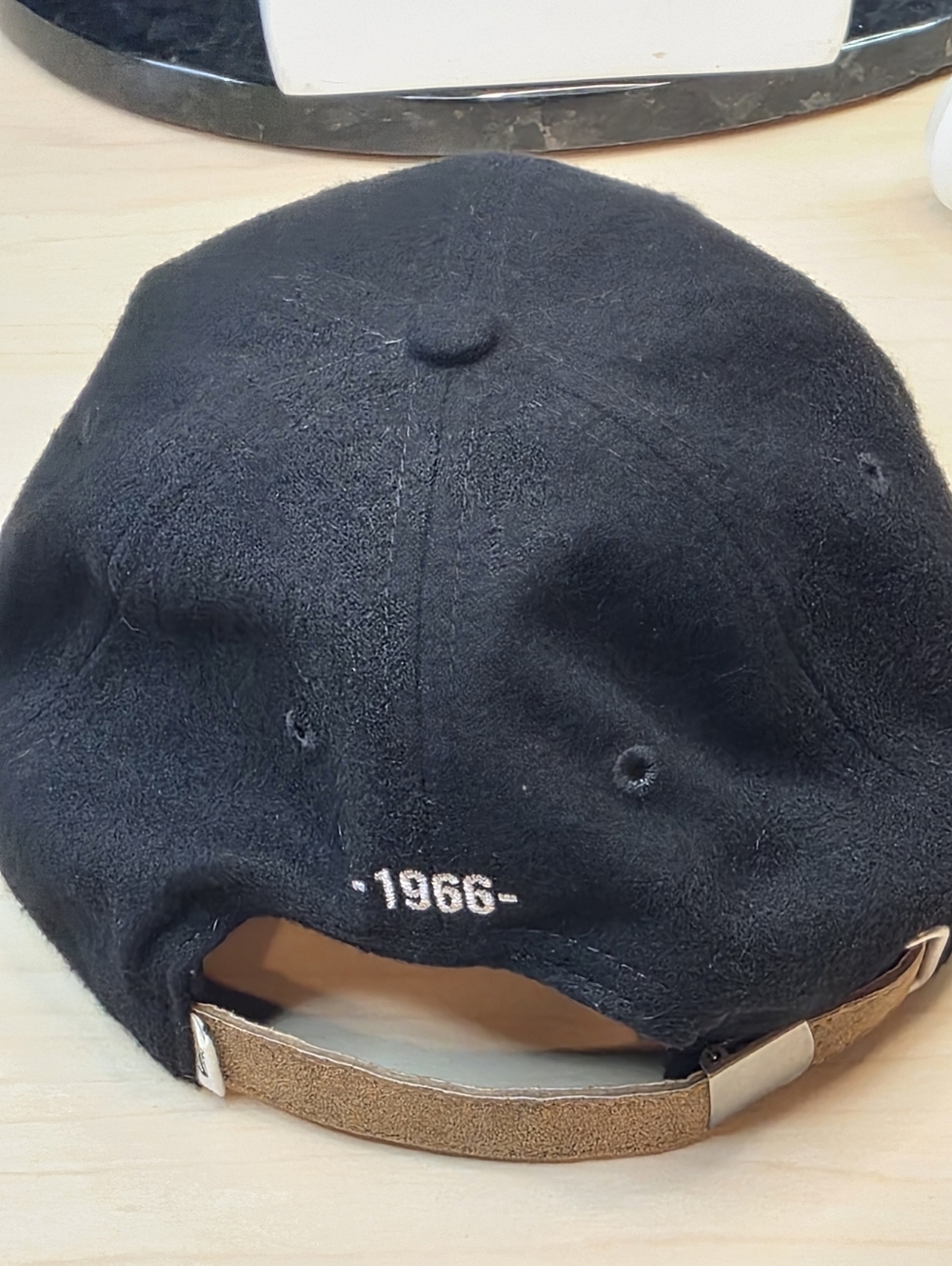 Vans "Off The Wall" Wool Felt Blend & Suede Strapback Hat OSFM - Picture 6 of 9